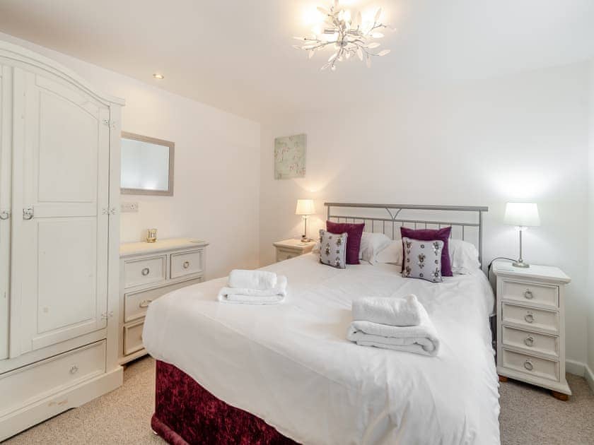 Double bedroom | Brongwyn Cottages- Clover Cottage - Brongwyn Cottages, Penparc, near Cardigan