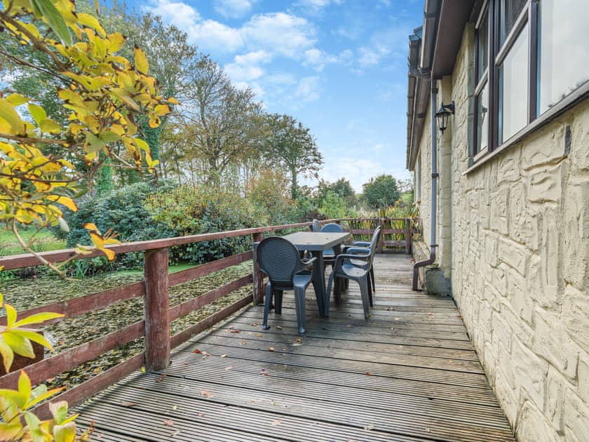 Outdoor eating area | Bramble Cottage - Brongwyn Cottages, Penparc, near Cardigan