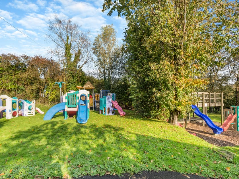 Outdoor area | Bramble Cottage - Brongwyn Cottages, Penparc, near Cardigan