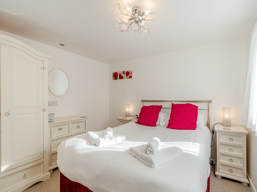 Double bedroom | Brongwyn Cottages- Primrose Cottage - Brongwyn Cottages, Penparc, near Cardigan