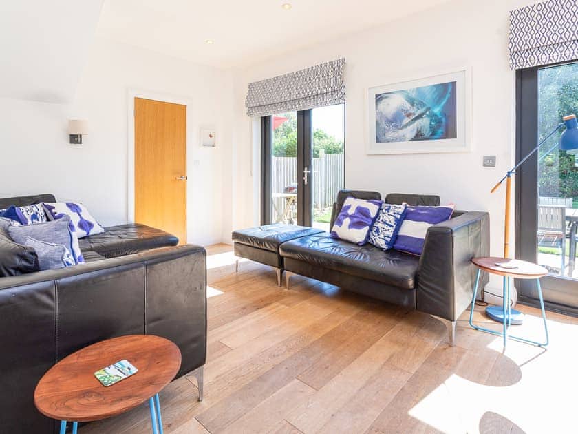 No.9 The Retreat, Rhosneigr