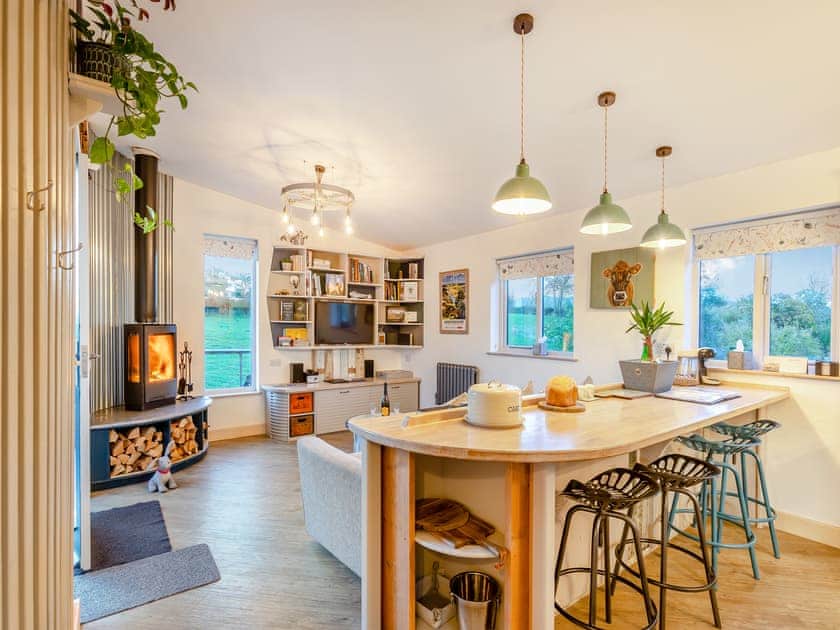 Open plan living space | Malvern Hills Lodge, Malvern