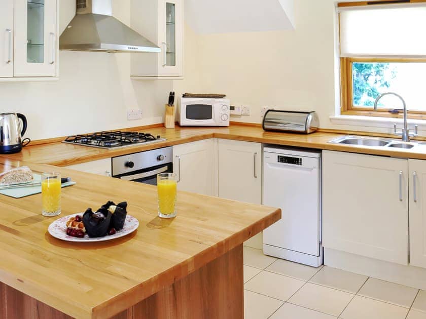Kitchen | Family Lodge No.5 - Atholl Palace Holidays, Pitlochry