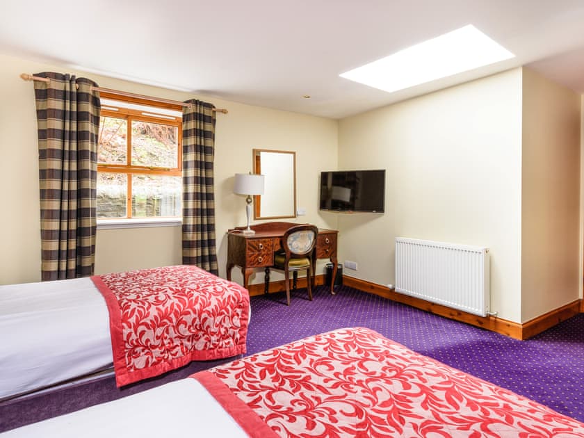 Twin bedroom | Gatehouse Lodge - Atholl Palace Holidays, Pitlochry