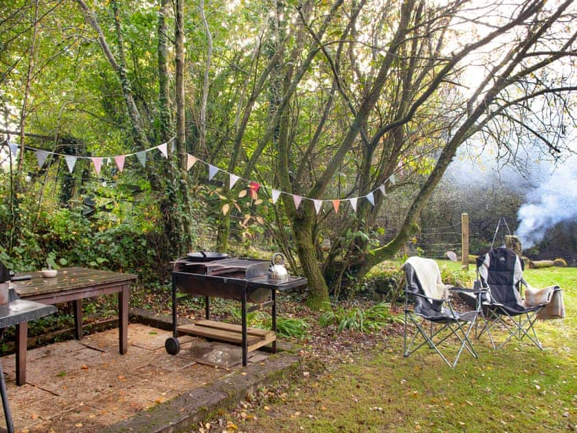 Outdoor area | The Threshing Barn - Middle Corscombe, Sampford Courtenay, Okehampton