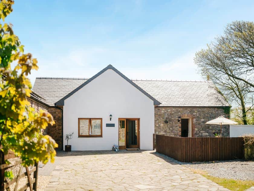 Dairymaids Cottage, Middleton, near Rhossili