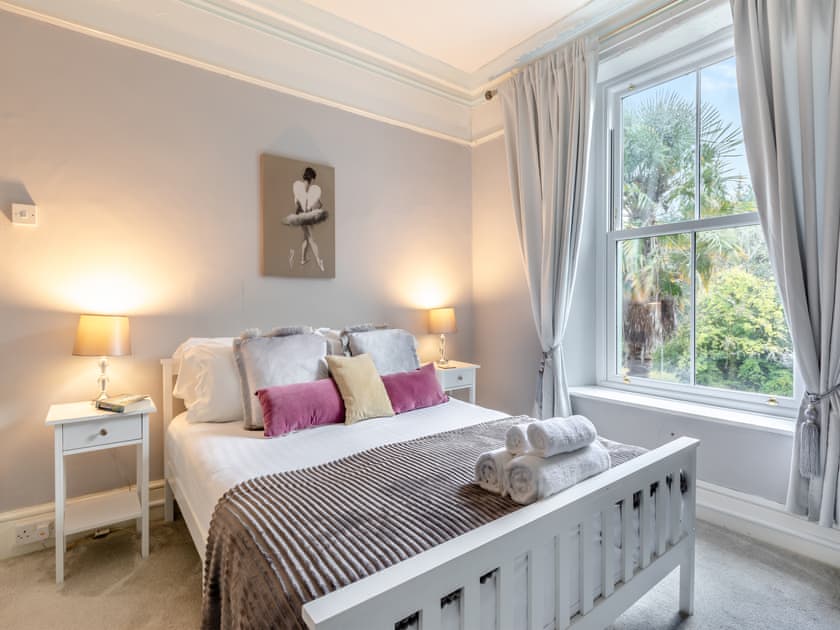 Double bedroom | Serenity Valley, Berrynarbor-Ilfracombe