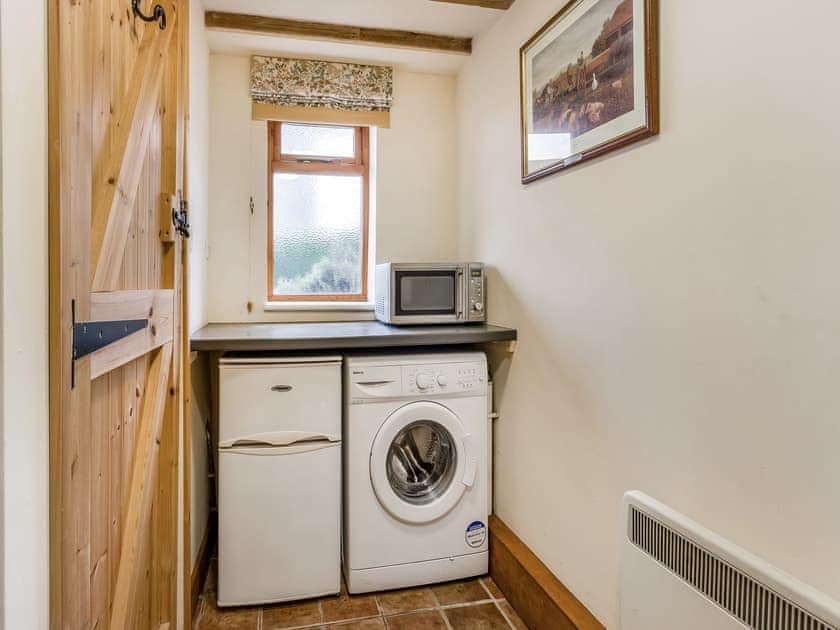 Interior | Shepherds Hut - Morrells Wood Farm, Leighton, near Shrewsbury