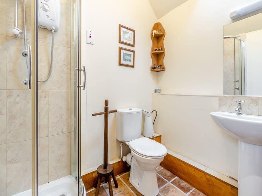 Bathroom | The Shepherds Rest - Morrells Wood Farm, Leighton, near Shrewsbury