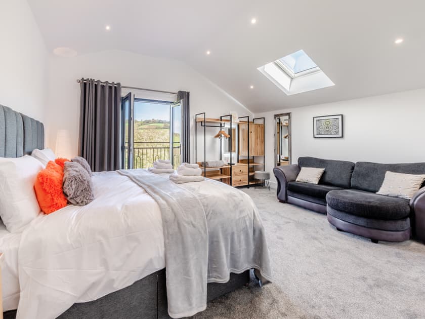 Double bedroom | The Hay Loft - Westpitt Farm, Butterleigh, near Tiverton