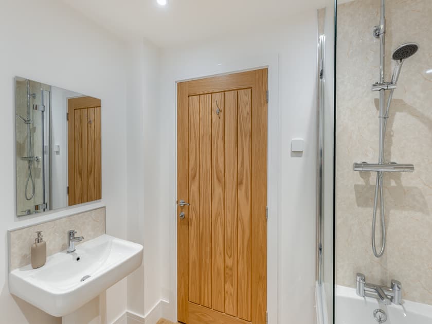 Bathroom | The Hay Loft - Westpitt Farm, Butterleigh, near Tiverton