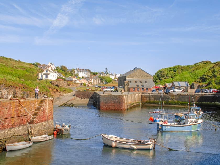 Porthgain Harbour  | Aberfelin - Yr Hafan Holiday Cottages, Llanrhian, near Porthgain
