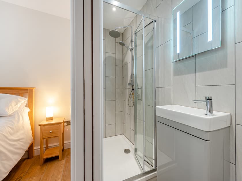 Bathroom | Ty Teifi, St Dogmaels, near Cardigan