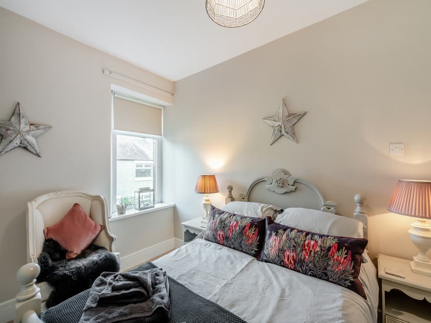 Double bedroom | Neptune Cottage, Amble