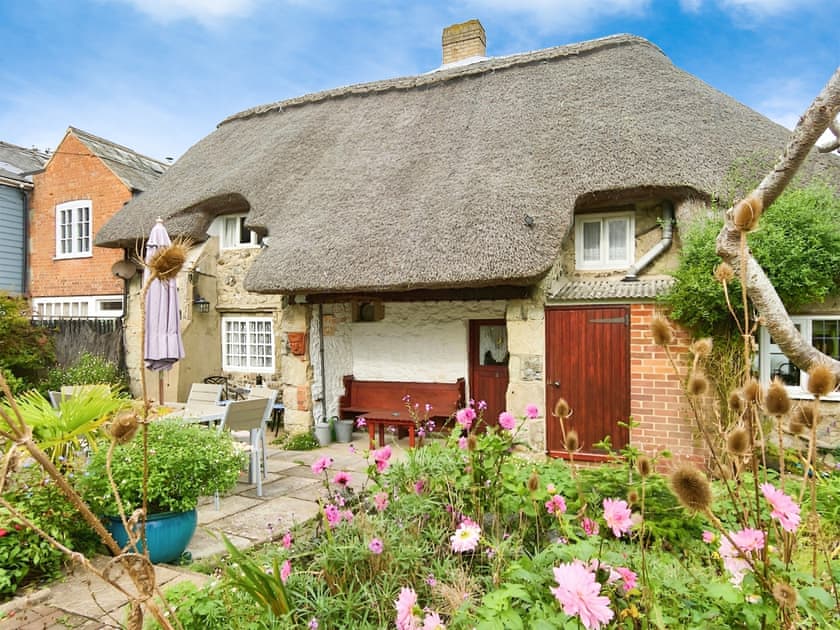 Garden | Ye Olde Cottage, Niton, near Ventnor
