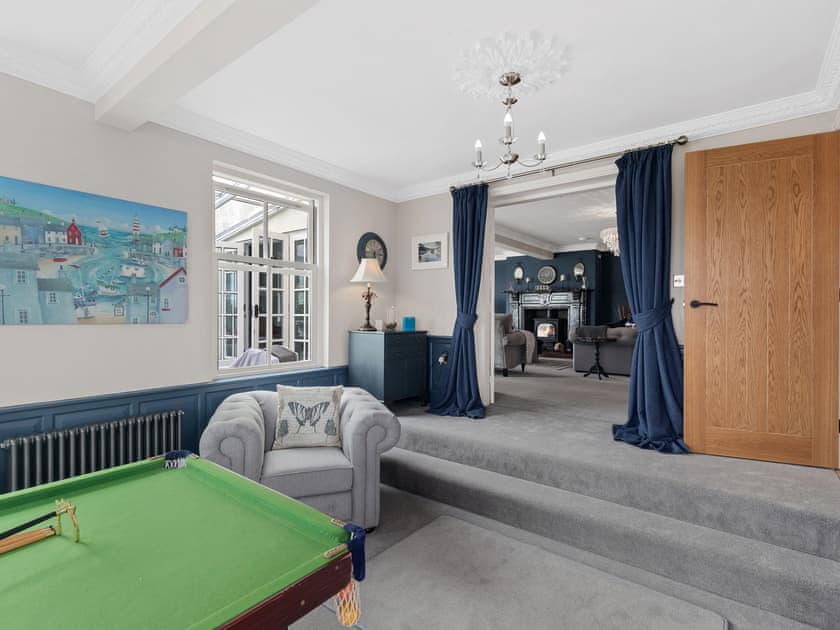 Waterway Court, Neyland