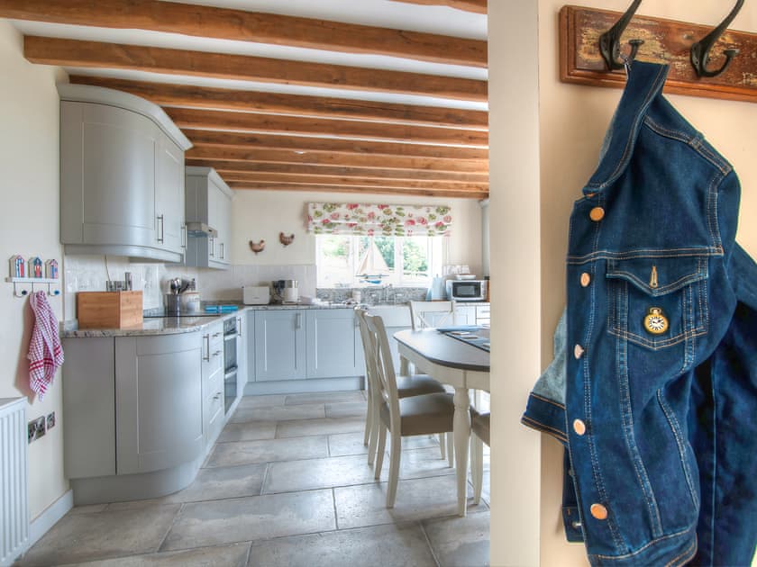 Ty Gan y Mor - Morfa Nefyn Holiday Cottages, Nefyn, Llyn Peninsula