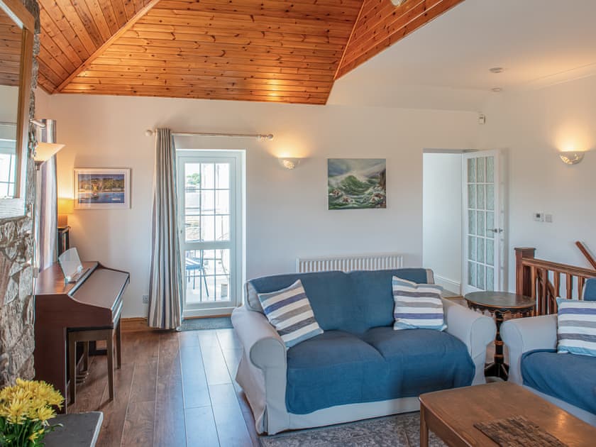 Living room | The Old Canoe Club, Plymouth