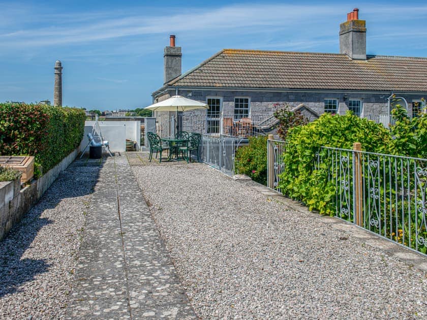 Exterior | The Old Canoe Club, Plymouth