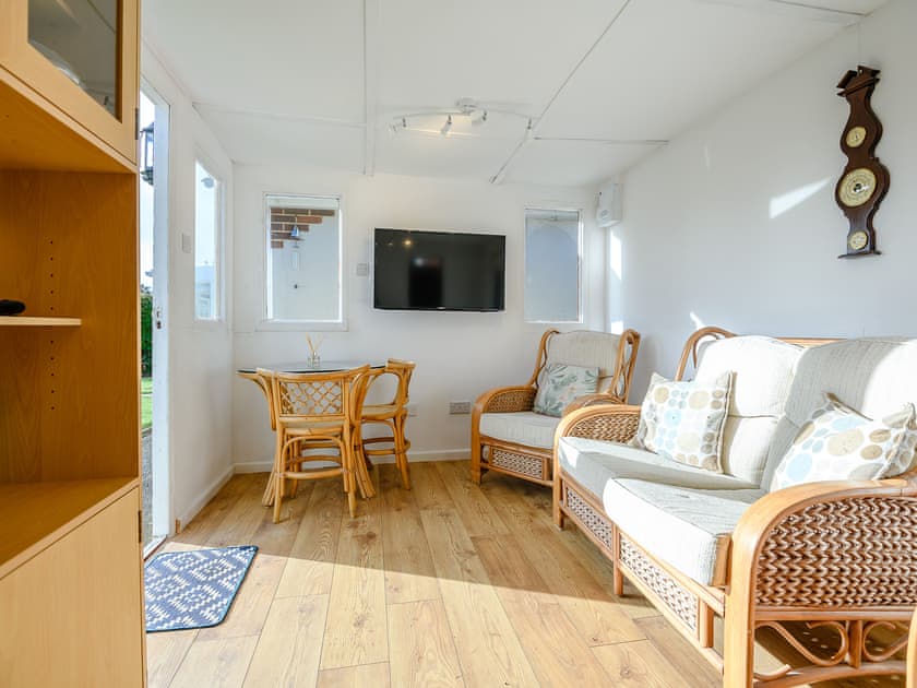 Summerhouse | Captains Rest, Southbourne, near Bournemouth