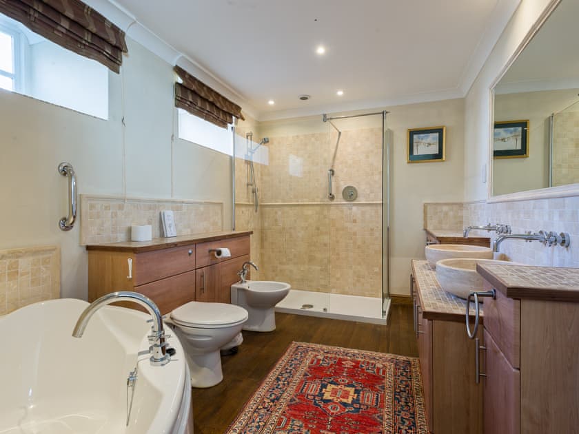 Large bathroom with shower | The Sedgeford Hall - Sedgeford Hall Estate , Sedgeford, near Hunstanton