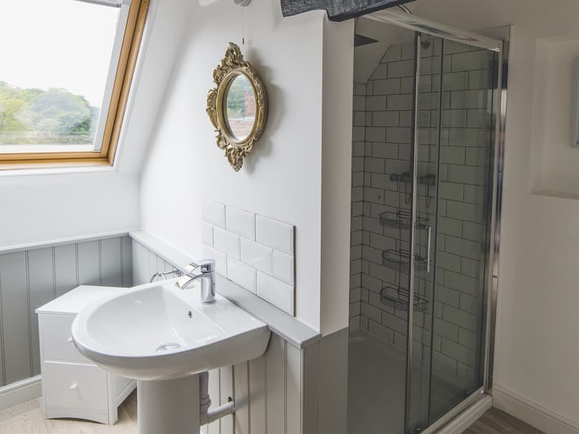 En-suite shower room  | The Sedgeford Hall - Sedgeford Hall Estate , Sedgeford, near Hunstanton