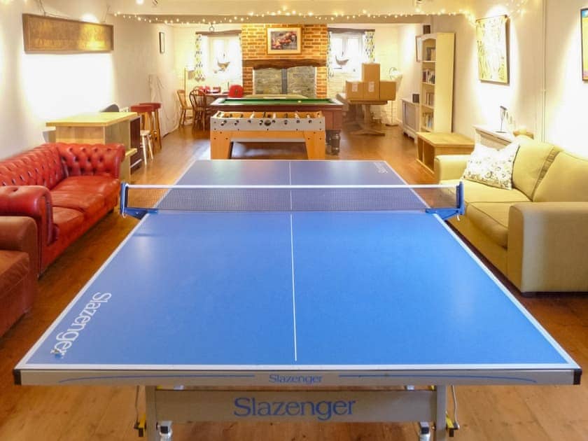 Pippin Lodge - Tall Trees Glamping, Coxbridge, Glastonbury