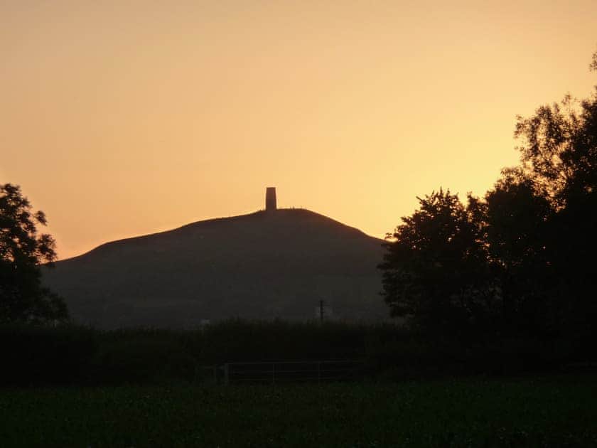 Pippin Lodge - Tall Trees Glamping, Coxbridge, Glastonbury
