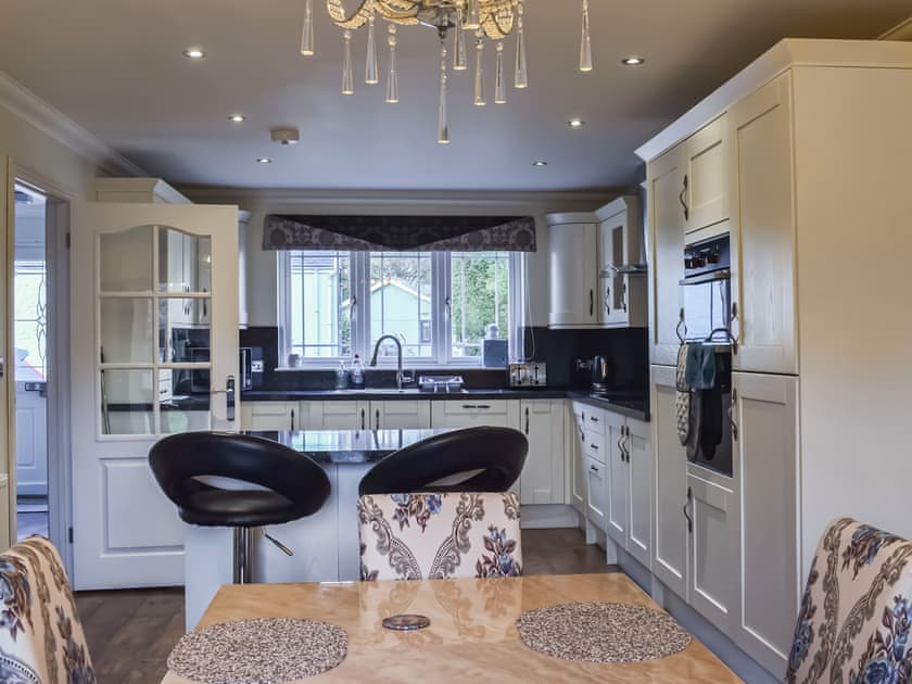 Kitchen/diner | Silver Springs, Molinnis, St Austell