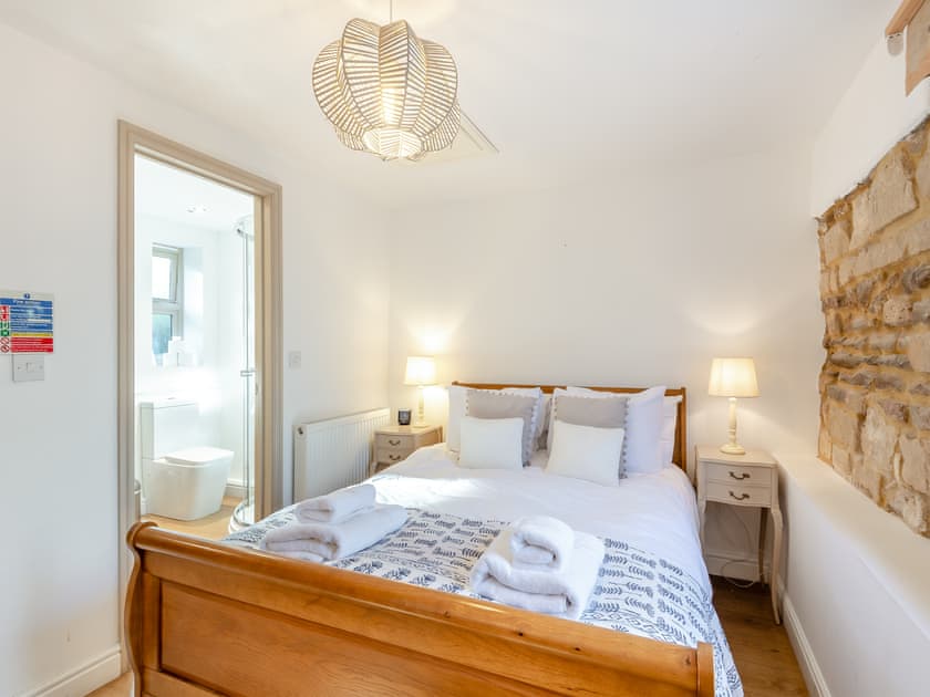 Double bedroom | Fig Tree Cottage - The Pentney Abbey Estate, Pentney, King’s Lynn
