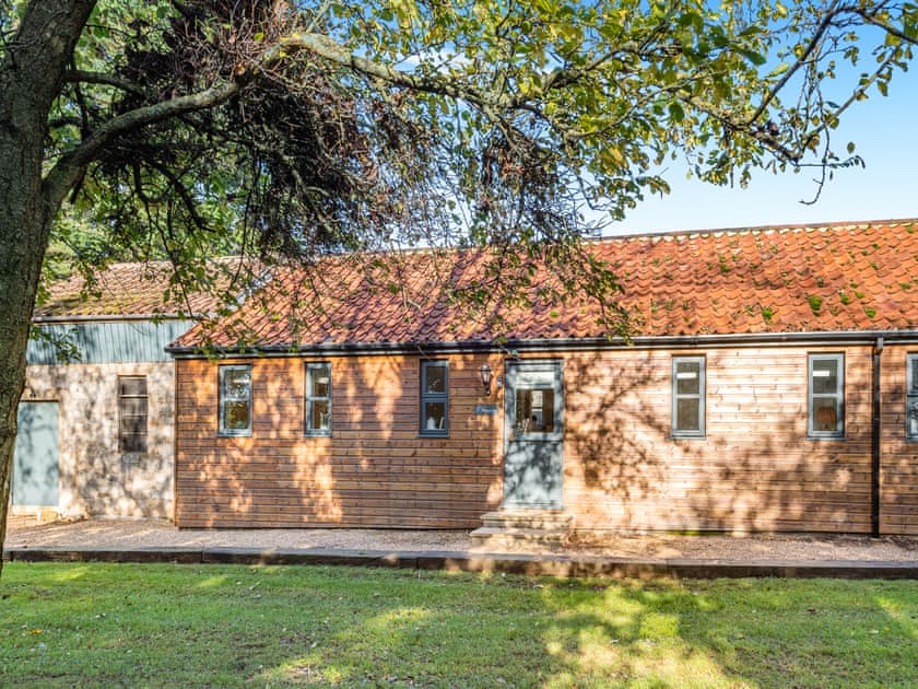 Exterior | Walnut Cottage - The Pentney Abbey Estate, Pentney, King’s Lynn