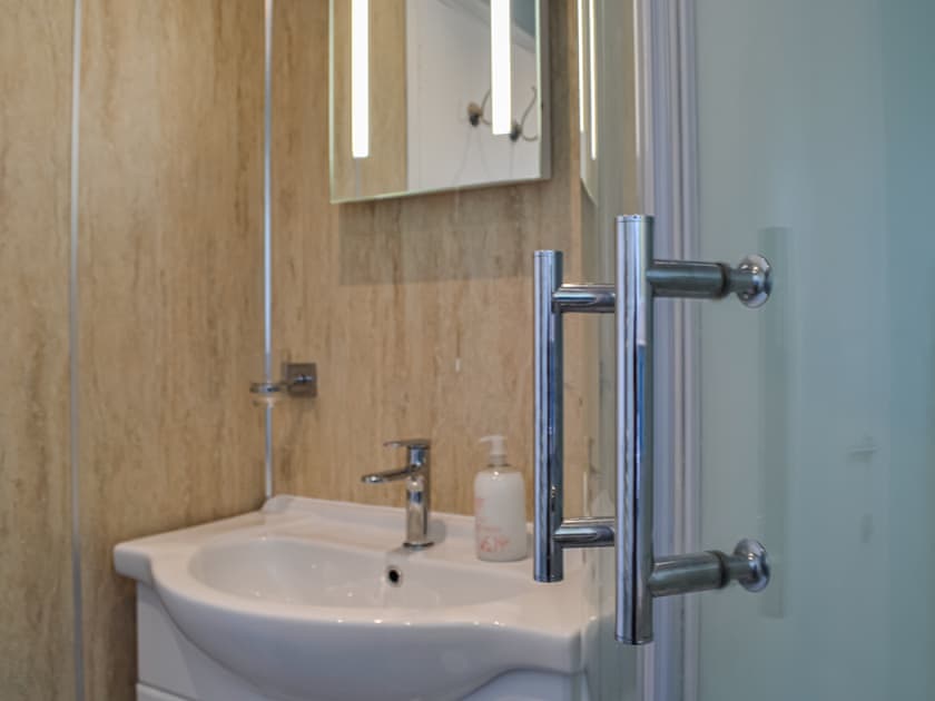 Bathroom | Swallow Lodge, Bardennoch West, near Carsphairn