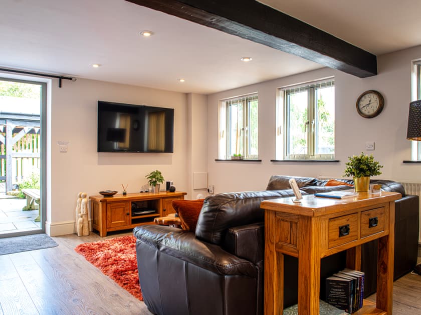 Comfy seating in living area | Little Willow - The Willows, Ruthvoes, near St Columb
