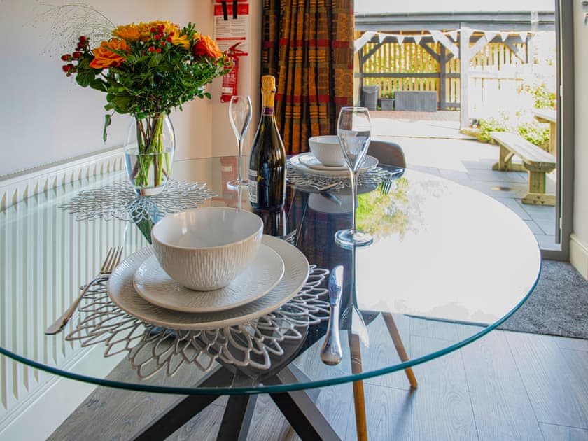 Convenient dining area in open plan designed room | Little Willow - The Willows, Ruthvoes, near St Columb