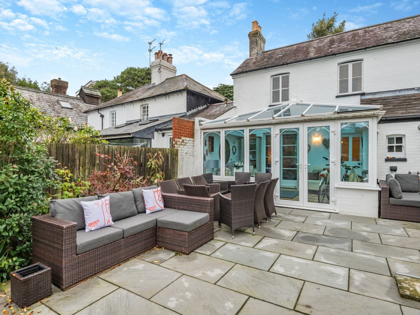Sitting-out-area | Victoria Cottage, Mudeford, near Christchurch
