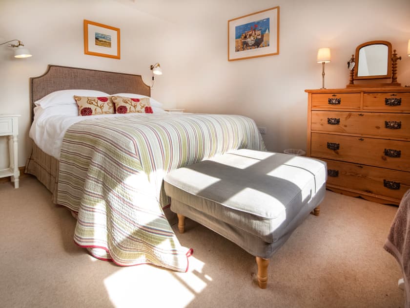 Double bedroom | White House - Culmaily Farm, Golspie