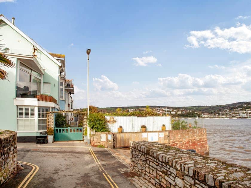Surrounding area | Port View Cottage, Shaldon