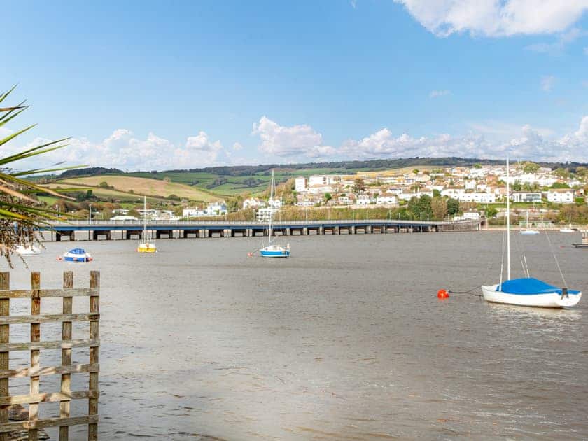 Surrounding area | Port View Cottage, Shaldon
