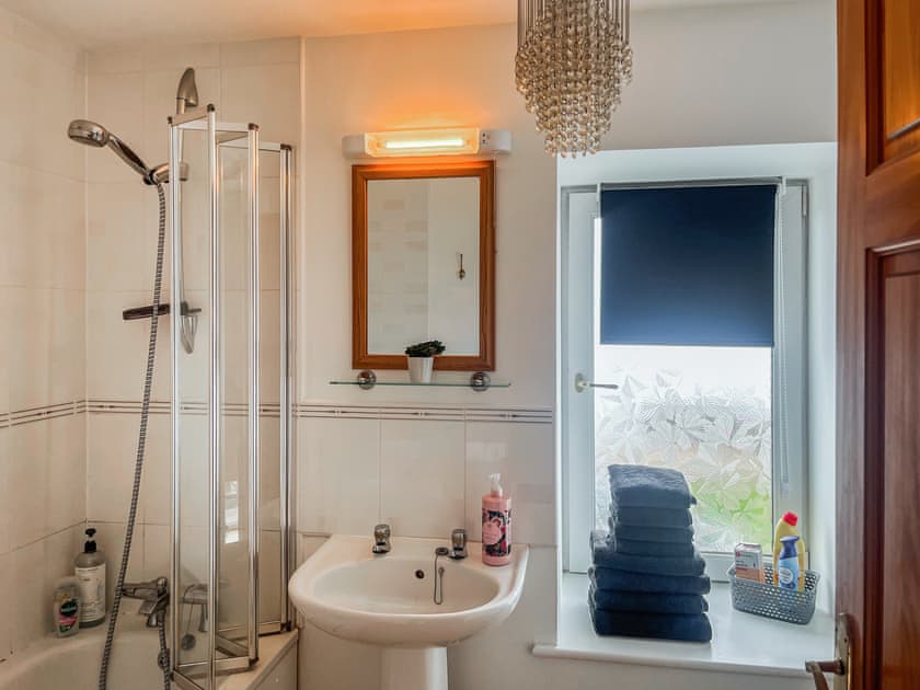 Bathroom | Armadale House - Armadale Retreats, Portmahomack, near Tain