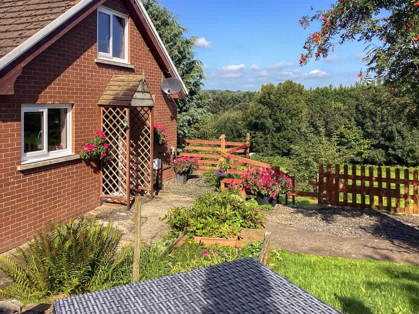 Exterior | Cartref Bach, Pencarreg, near Llanybydder