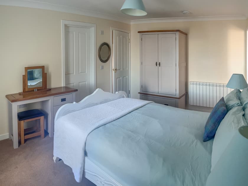 Double bedroom | Armadale Cottage - Armadale Retreats, Portmahomack, near Tain