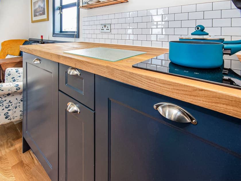 Open plan living space | The Drift Shepherds Hut - Hebridean Views, Gairloch