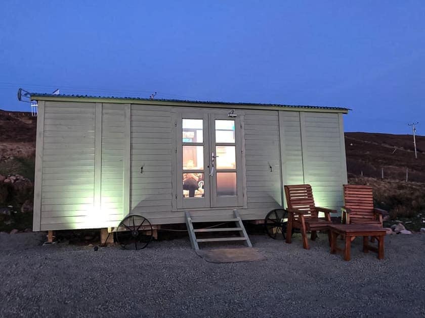 Exterior | The Drift Shepherds Hut - Hebridean Views, Gairloch