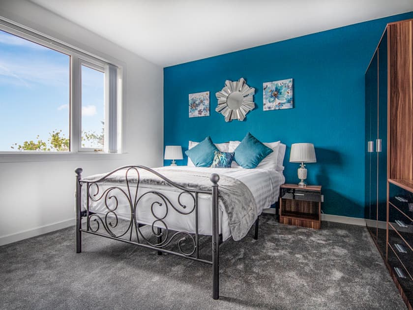 Double bedroom | Sunny Hill - Hebridean Views, Gairloch