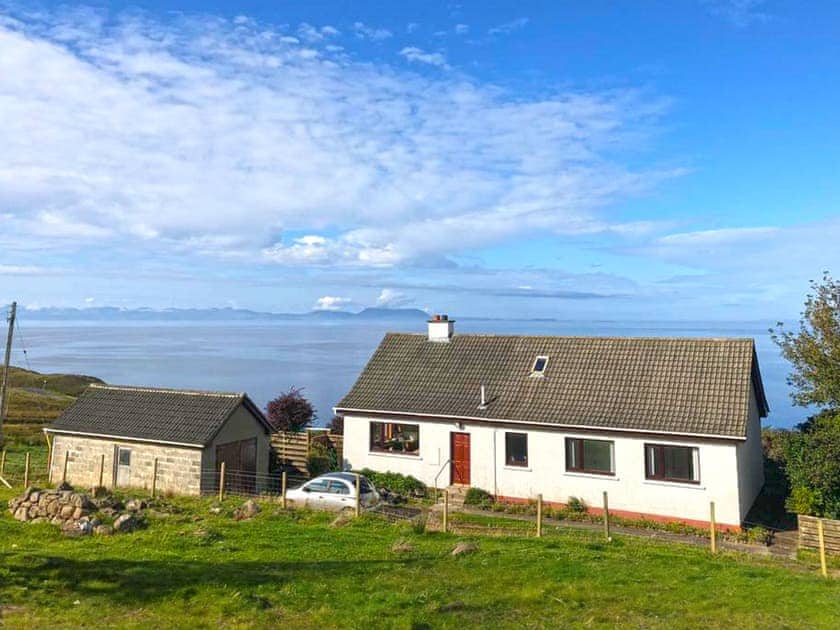Exterior | Sunny Hill - Hebridean Views, Gairloch