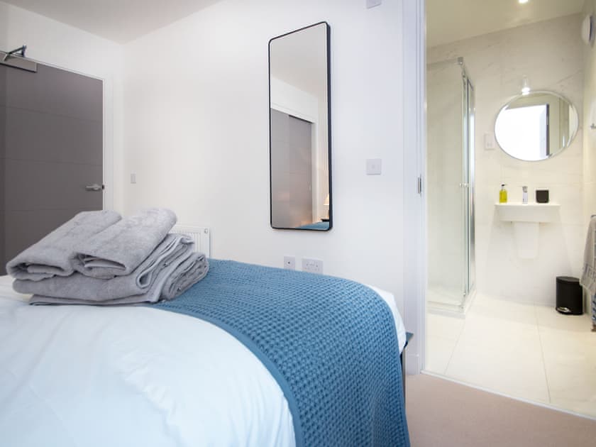 Double bedroom | Caledonia View, Aviemore