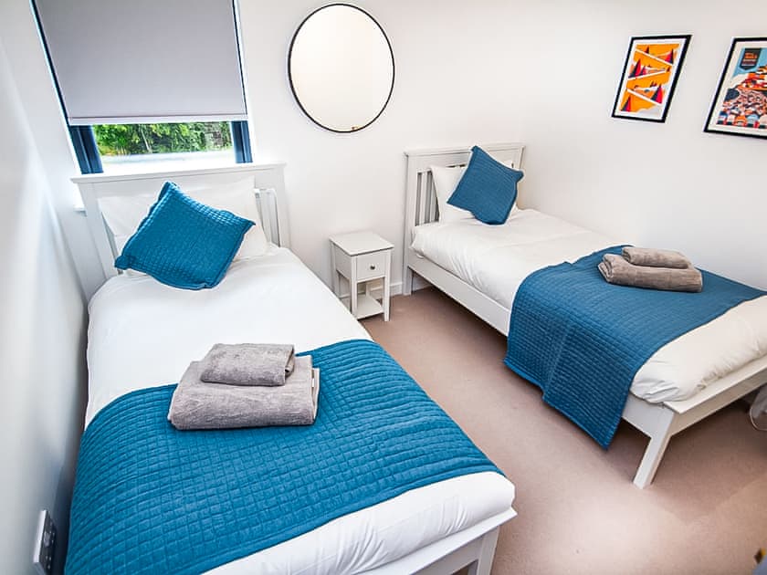 Twin bedroom | Caledonia View, Aviemore