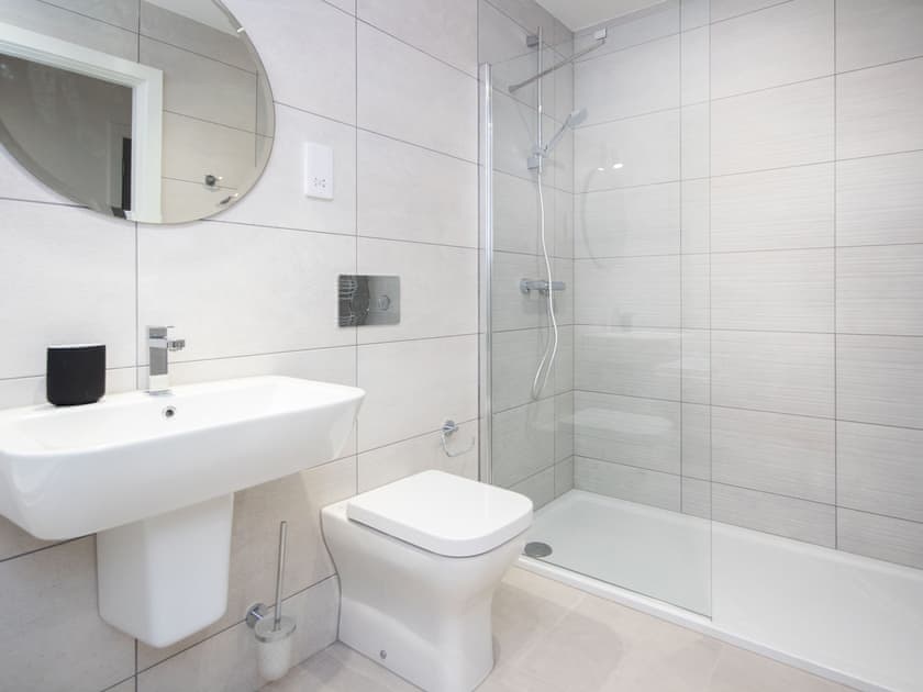 Bathroom | Caledonia View, Aviemore