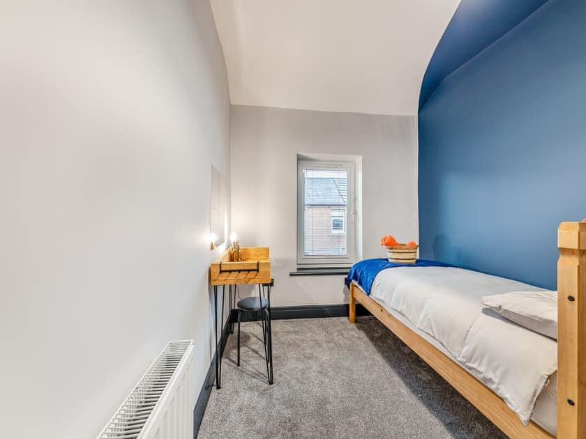 Single bedroom | Smuggler’s Cove, Amble