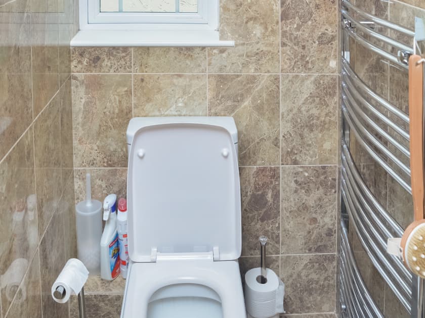 Bathroom | Silver Springs, Molinnis, St Austell
